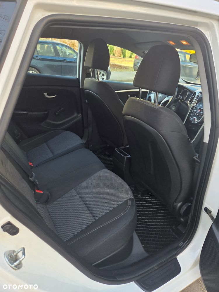 Hyundai i30 1.4 CRDi Advantage - 7