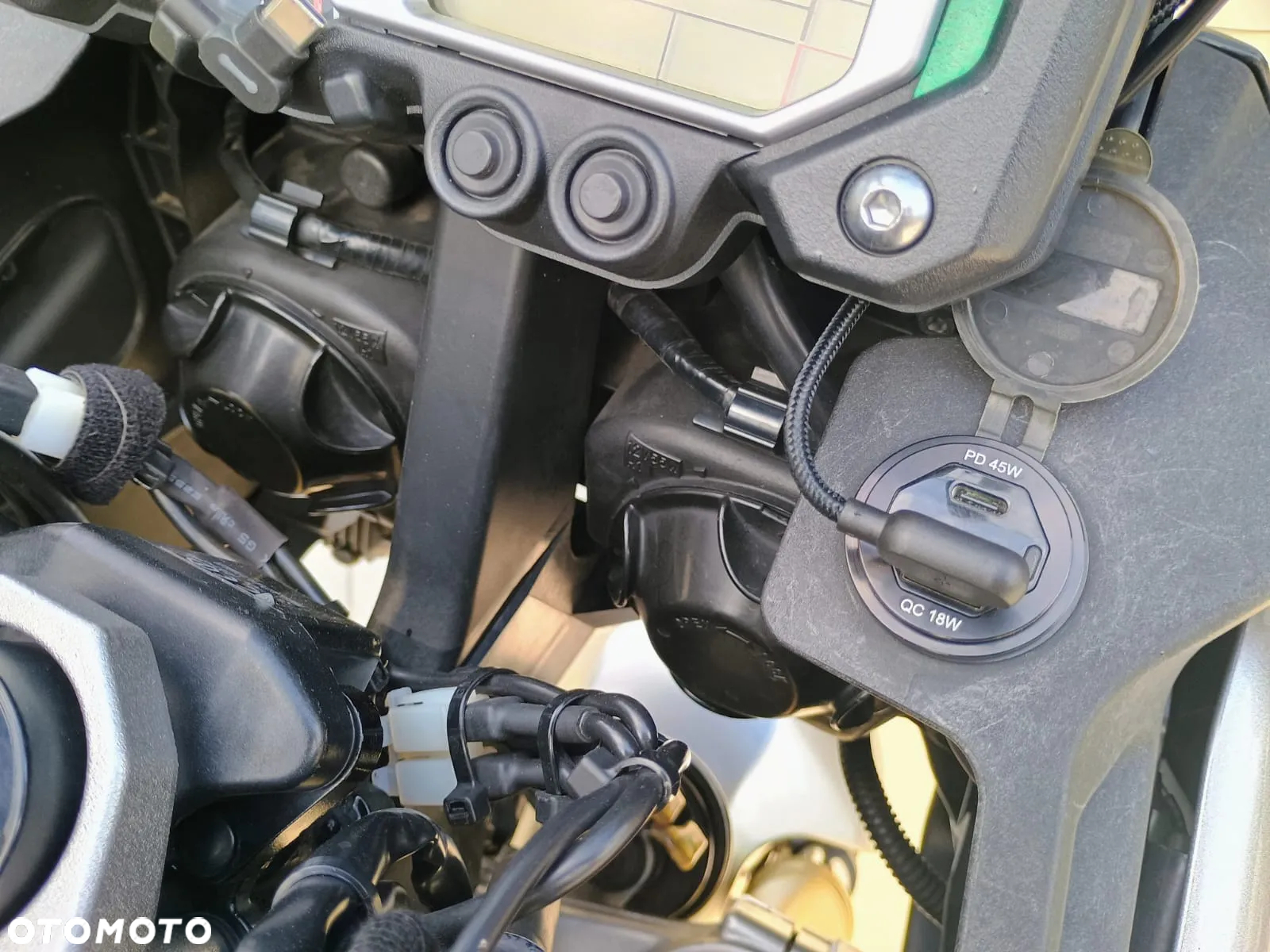 Yamaha XTZ - 8