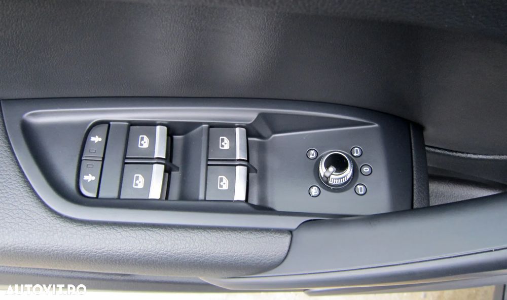 Audi Q5 40 TDI quattro S tronic S line - 34