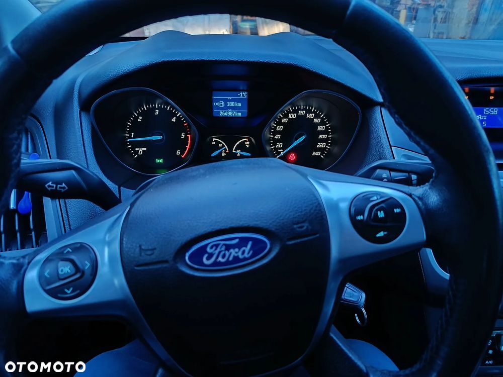 Ford Focus 1.6 TDCi Ambiente - 11