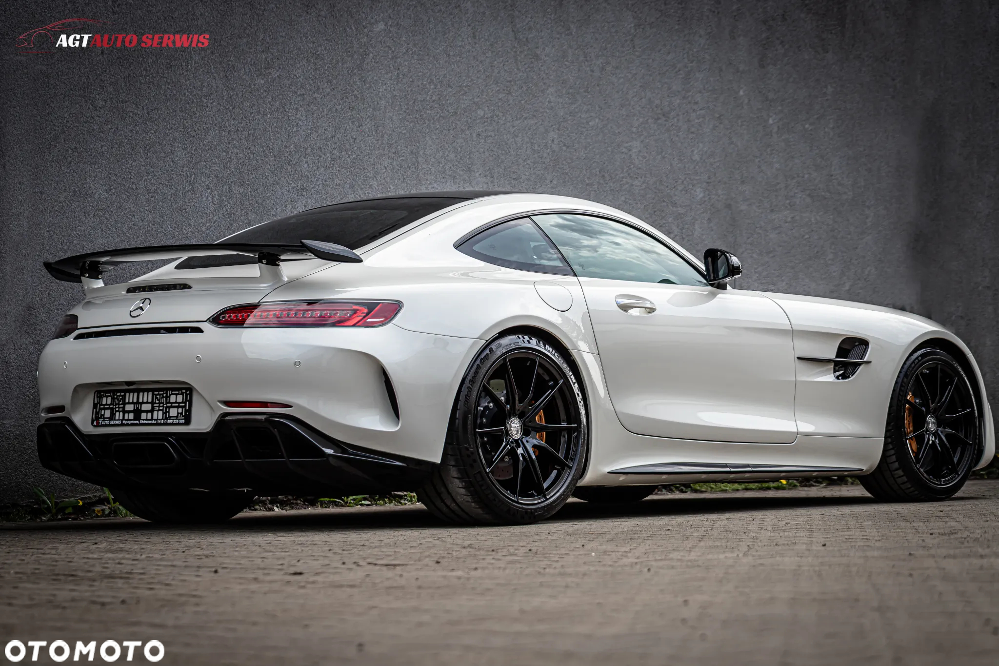 Mercedes-Benz AMG GT R - 3