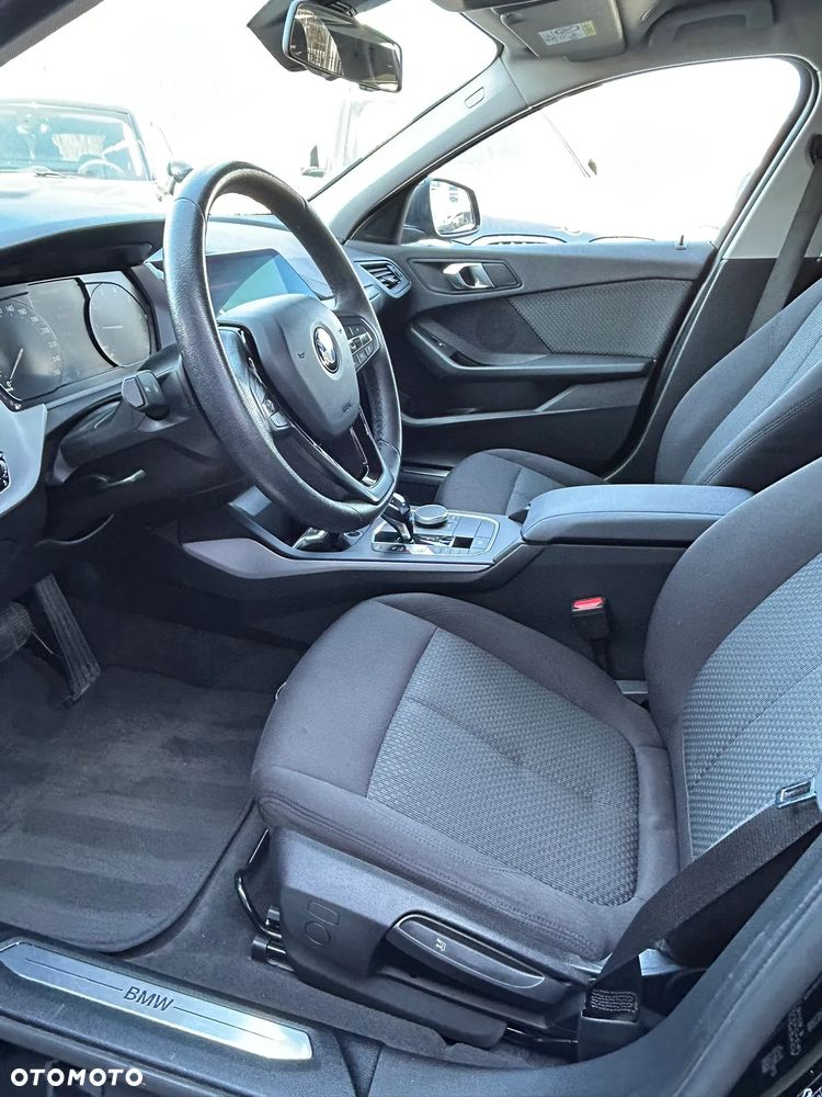 BMW Seria 1 118i Advantage - 10