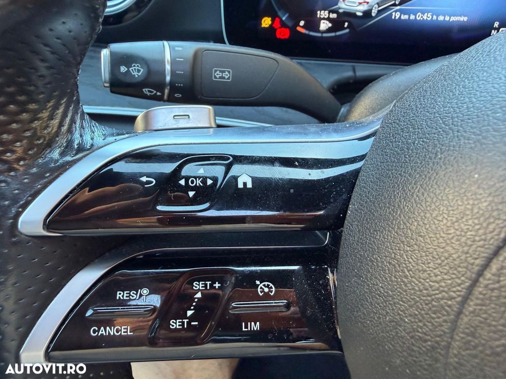 Mercedes-Benz E 220 d 9G-TRONIC AMG Line - 28