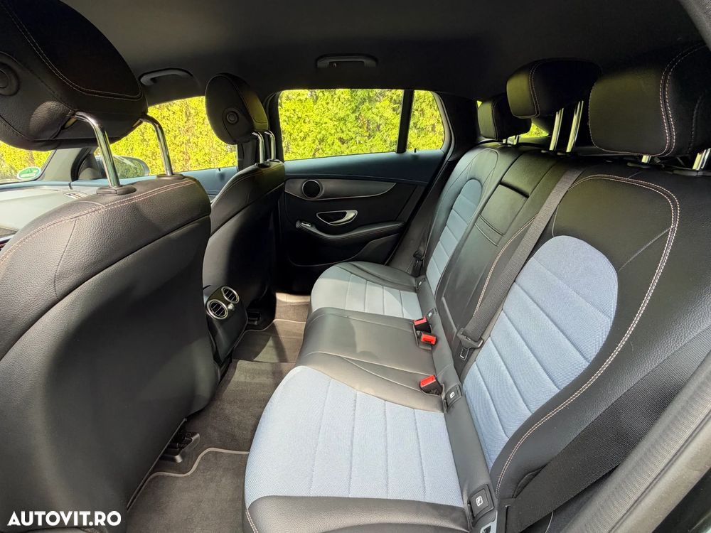 Mercedes-Benz EQC 400 4MATIC - 24