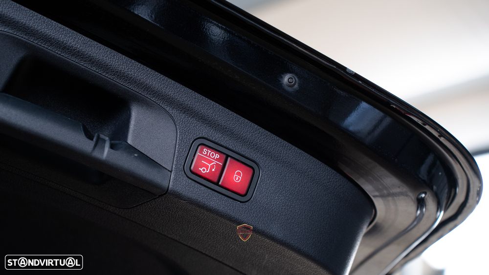 Mercedes-Benz GLE 350 de 4Matic - 38