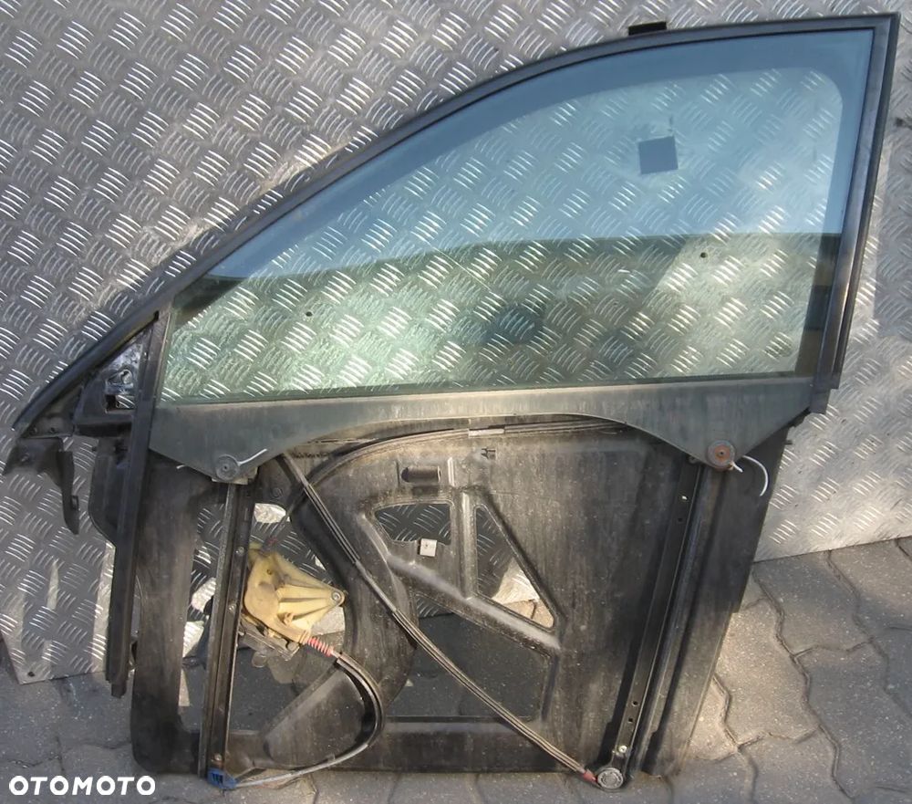 podnośnik lewy przód AUDI A3 8L 5D 5DRZWI  97-02 szyba - 1