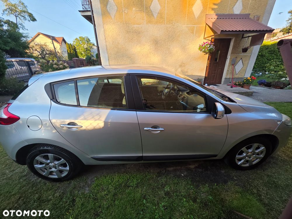 Renault Megane 1.6 16V 110 TomTom Edition - 3