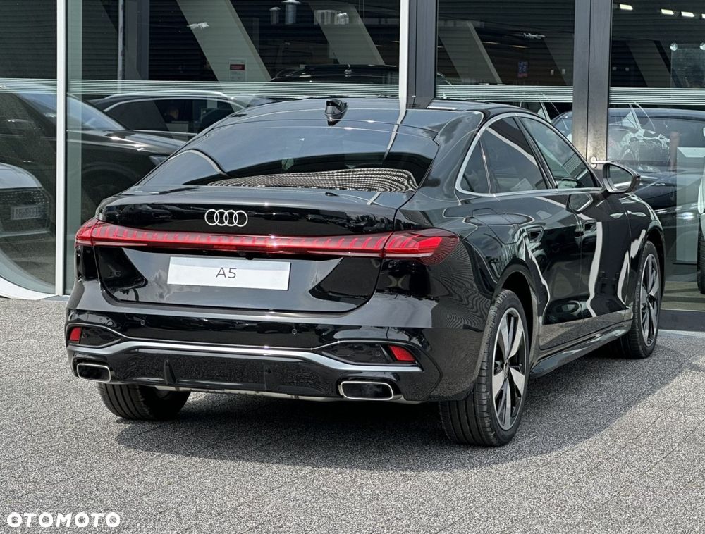 Audi A5 Limousine - 6