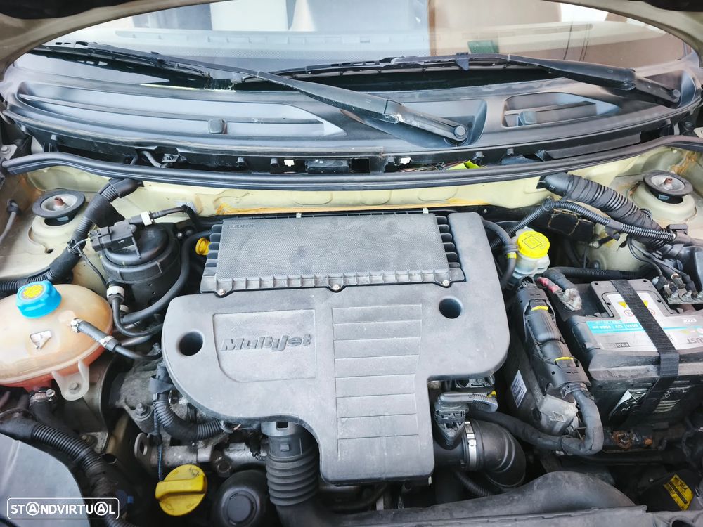 Fiat Panda 1.3 16V M-jet 4x4 Cross 280 - 10