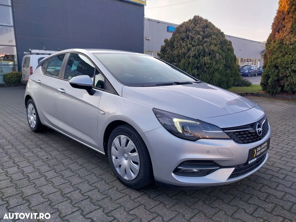 Opel Astra 1.2 Turbo Business Edition - 1