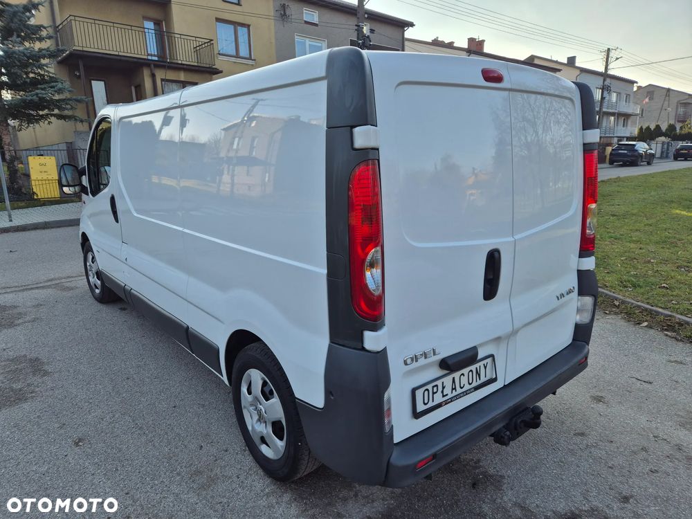 Opel Vivaro - 16