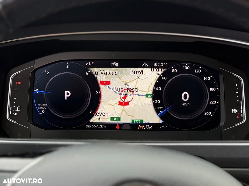 Volkswagen Tiguan 2.0 TDI 4Mot DSG Comfortline - 9