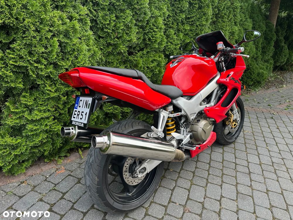 Honda VTR - 6