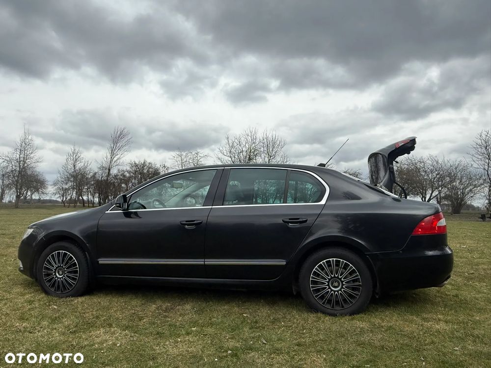 Skoda Superb 2.0 TDI Elegance - 7