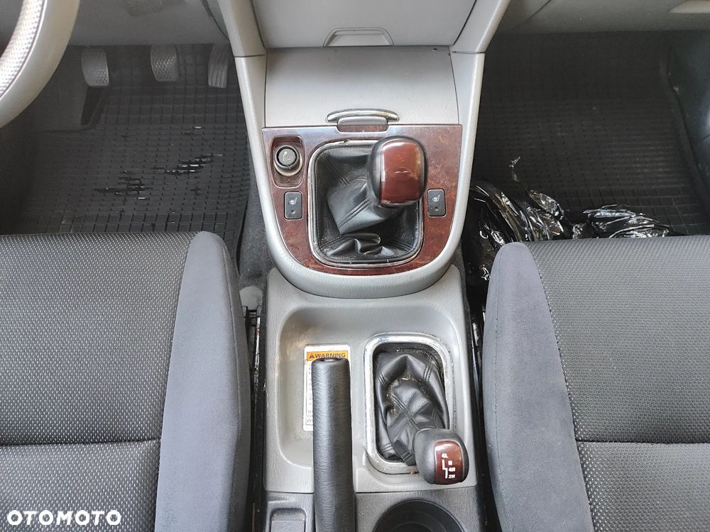 Suzuki Grand Vitara 2.0 TD Comfort Style - 11