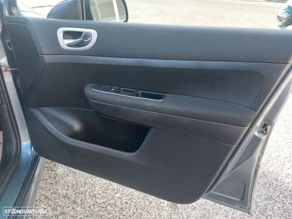 Peugeot 307 SW 1.6 HDi Sport - 17