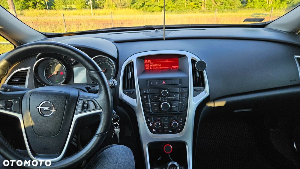 Opel Astra 1.6 T Sport - 5