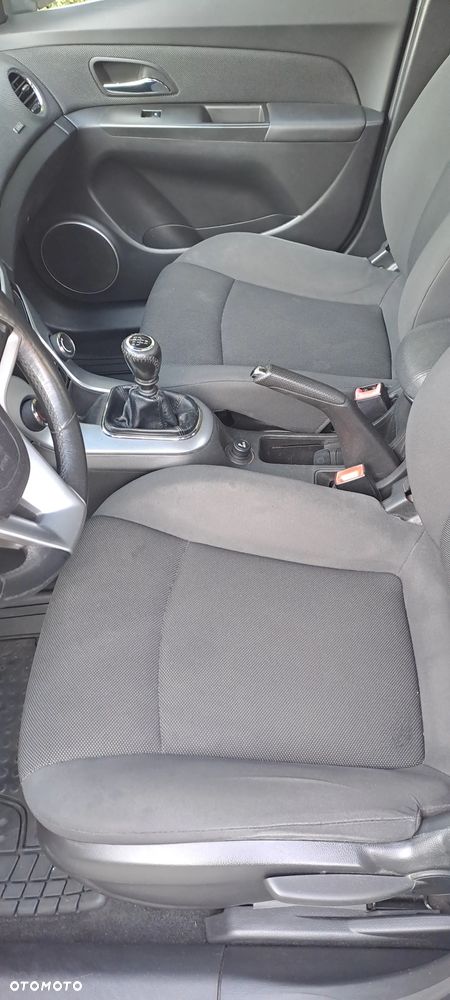 Chevrolet Cruze 1.8 LTZ - 18