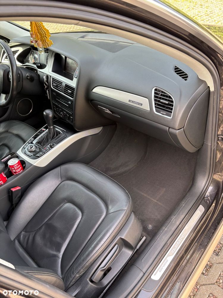 Audi A4 Allroad 3.0 TDI Quattro S tronic - 23