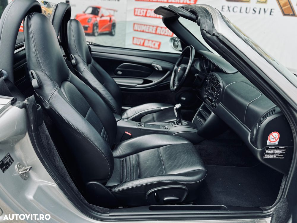 Porsche Boxster Standard - 12