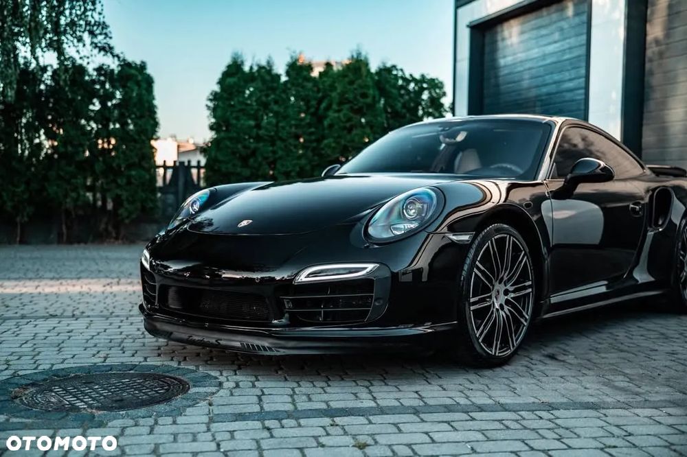 Porsche 911 Turbo - 29