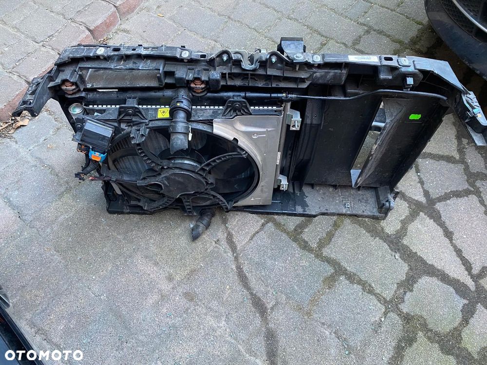 pas przedni chłodnica belka komplet opel corsa f - 1