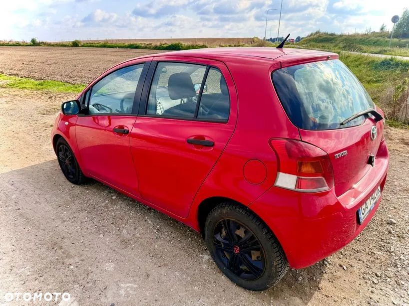 Toyota Yaris 1.33 2010 - 7