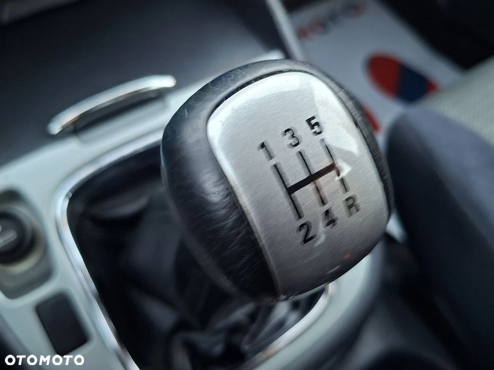 Suzuki Grand Vitara - 23