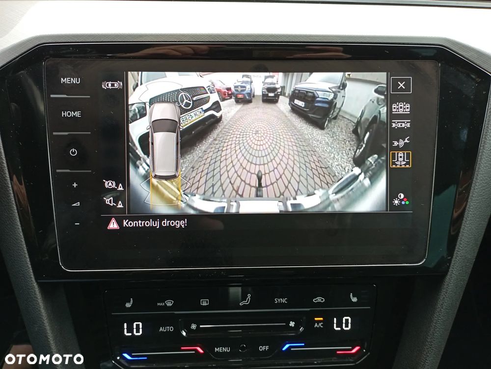 Volkswagen Passat Variant 2.0 TDI SCR Business Plus DSG - 18