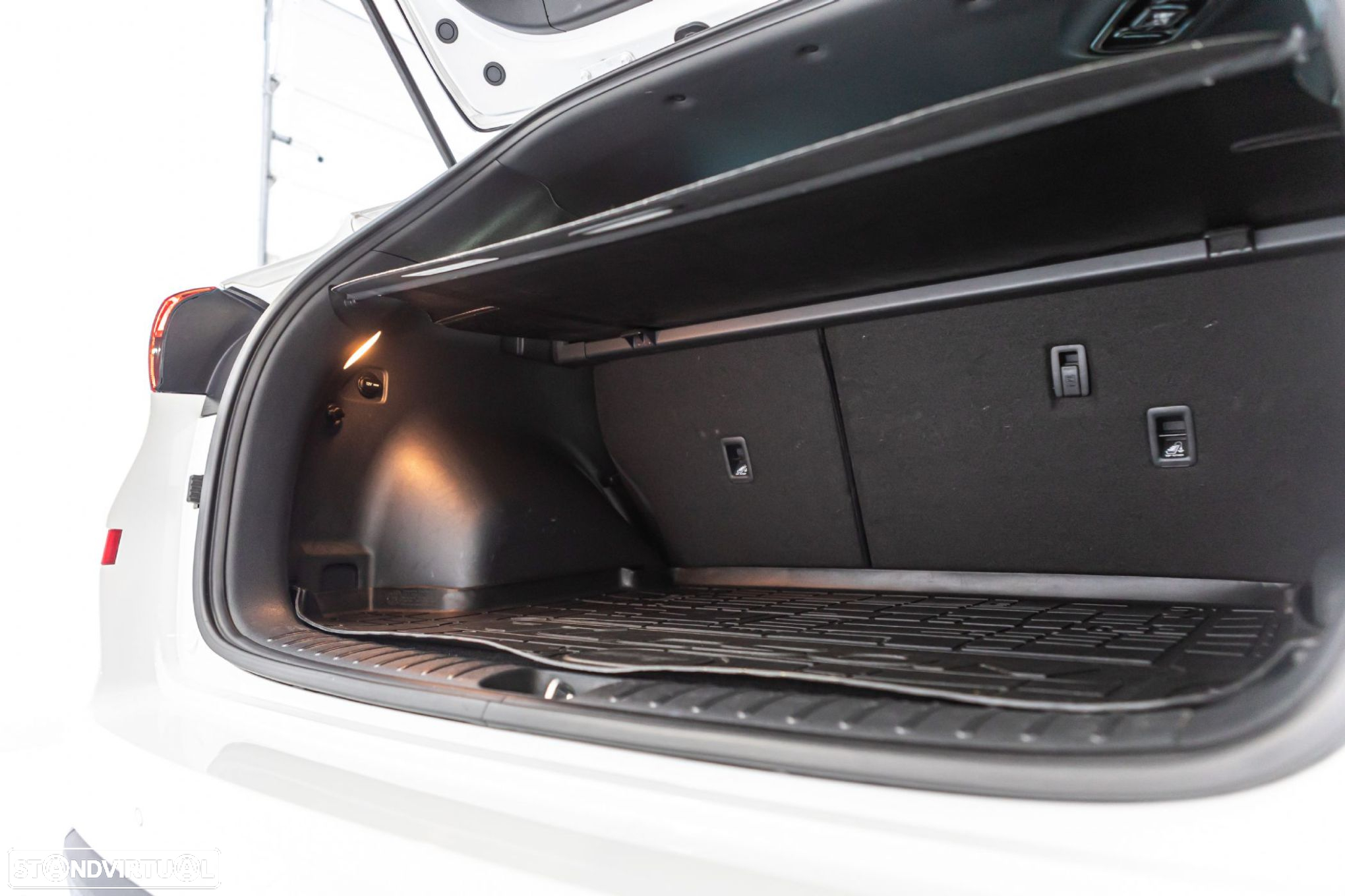 Hyundai Tucson 1.6 CRDi N-Line DCT - 17