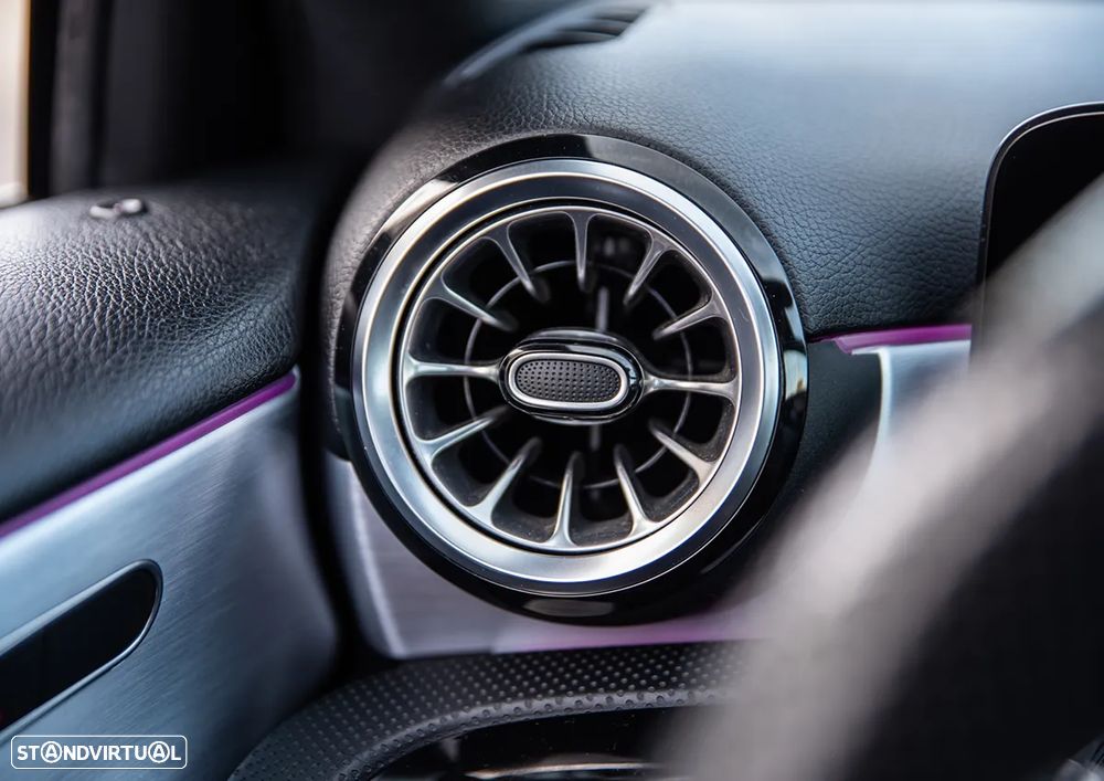 Mercedes-Benz A 35 AMG 4Matic Speedshift DCT 7G Advanced-Plus - 34