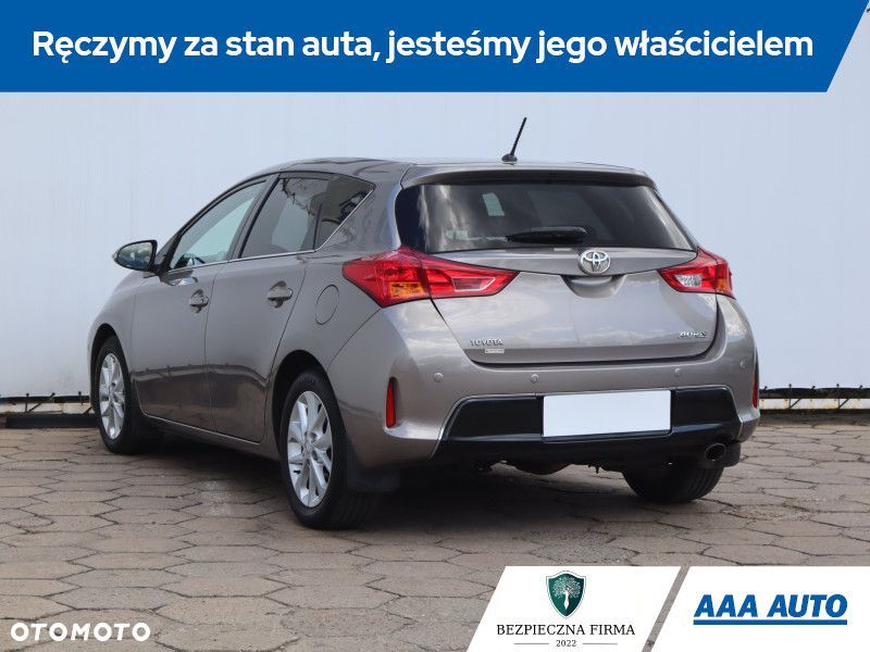 Toyota Auris - 6