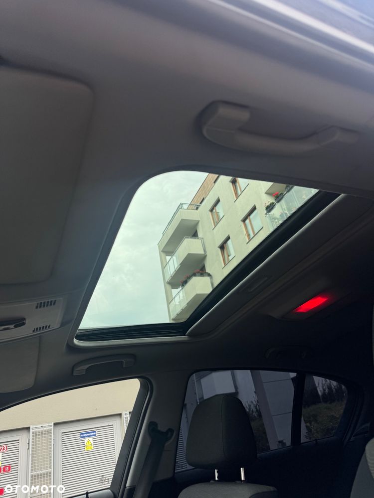 BMW Seria 1 - 21