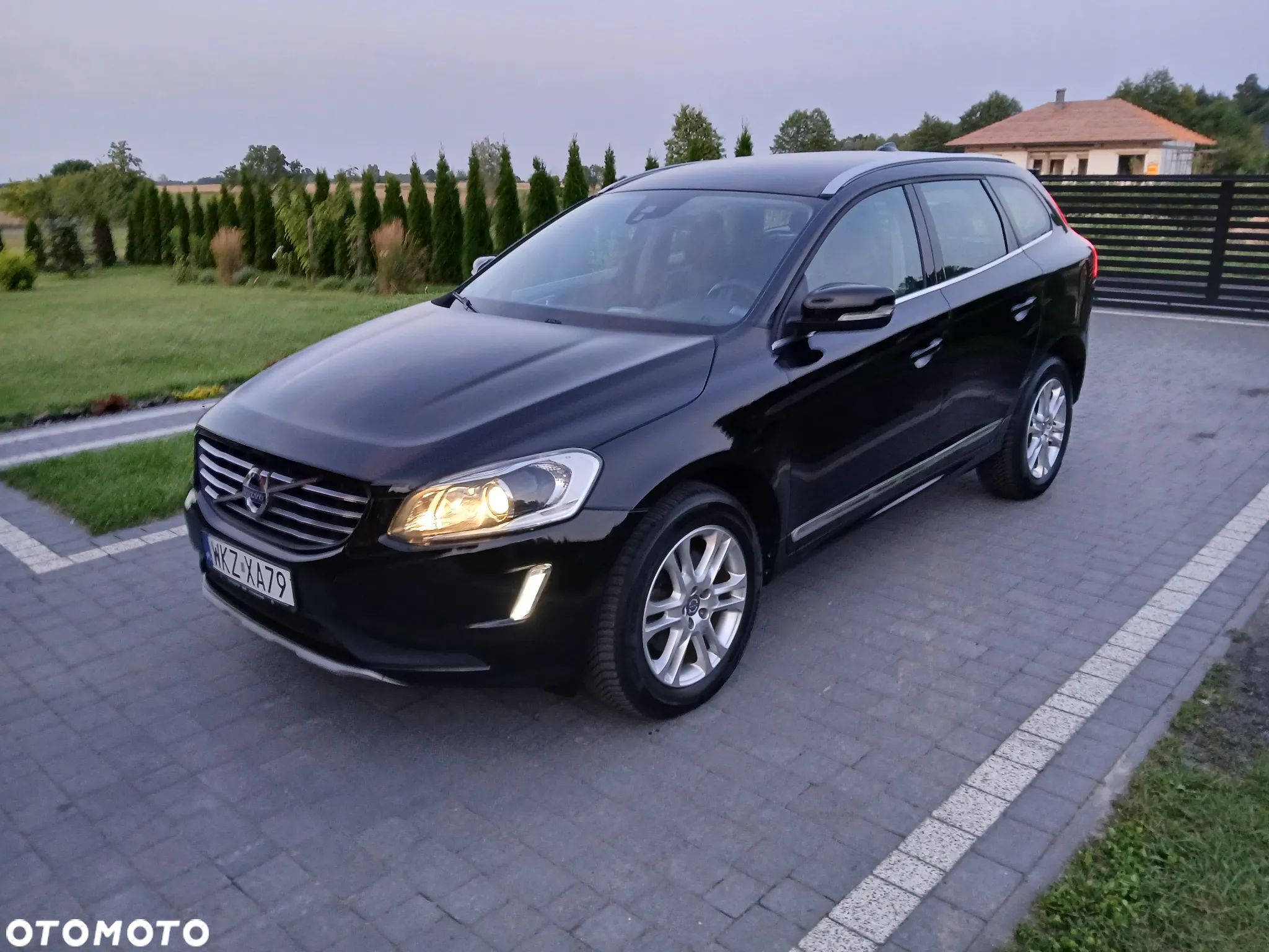 Volvo XC 60 D3 Drive-E Summum - 1