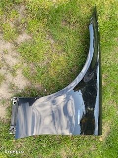 MERCEDES clls 218 blotnik lewy kolor 197 - 2