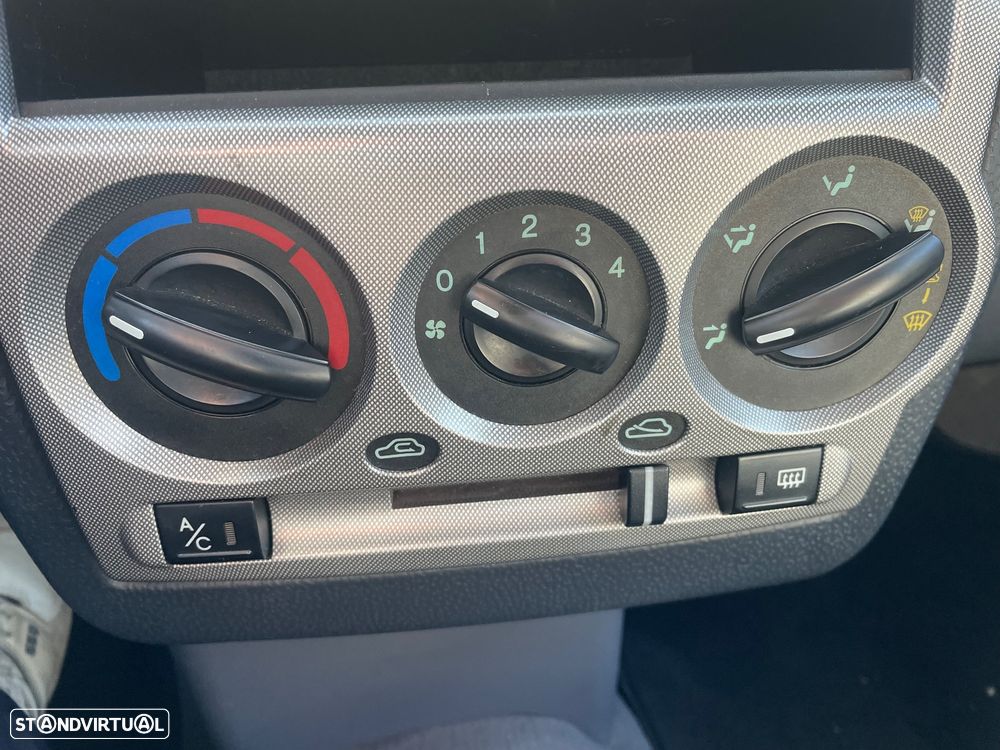 Hyundai Getz 1.1 Active - 11