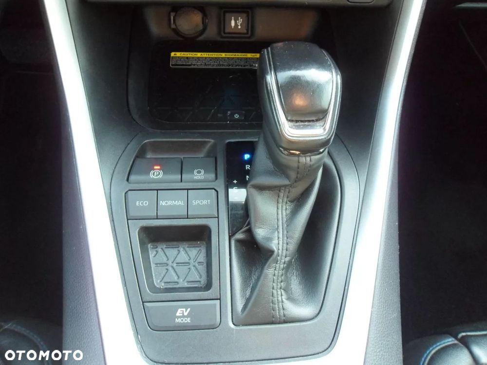 Toyota RAV4 2.5 4x4 Black Edition - 11