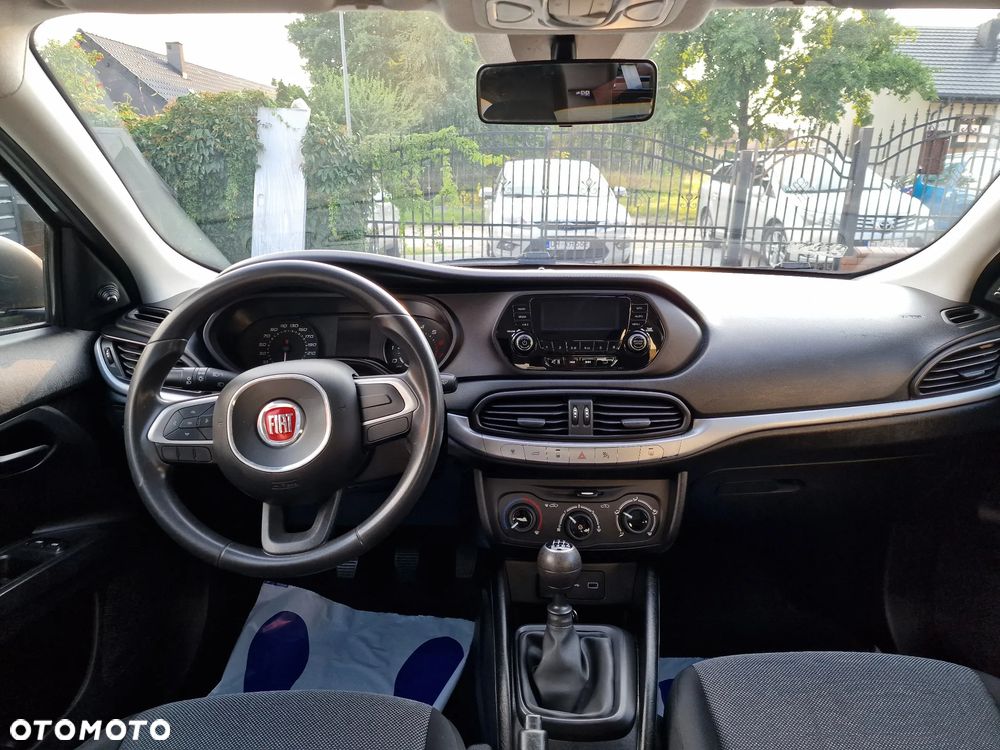 Fiat Tipo 1.4 16v Lounge - 16