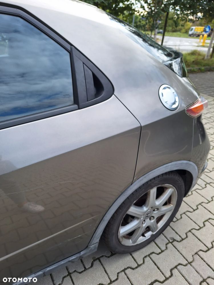 Honda Civic 1.8 TypeS - 6