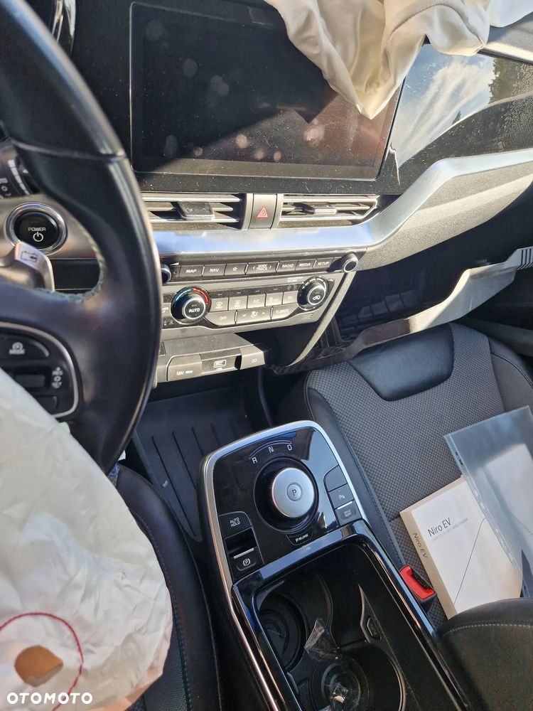 Kia Niro - 8