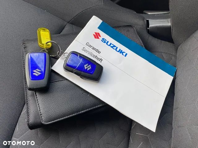 Suzuki Swace 1.8 Hybrid Elegance CVT - 29