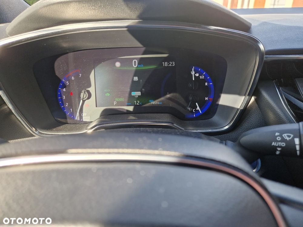Toyota Corolla 1.8 Hybrid Comfort - 31