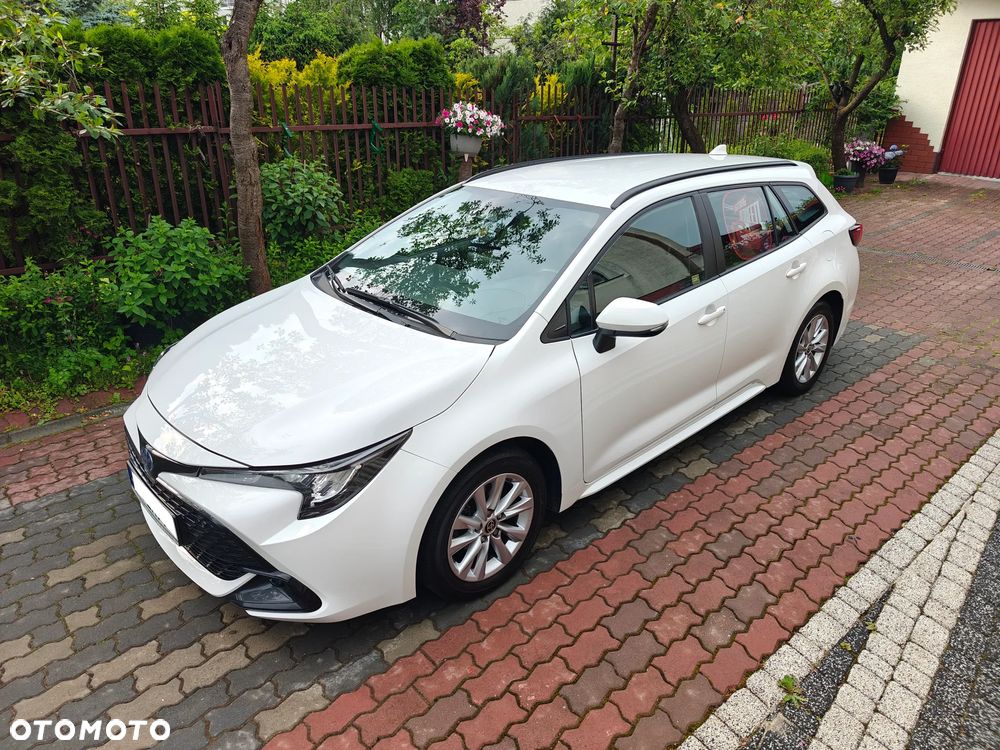 Toyota Corolla 1.8 Hybrid Comfort - 1