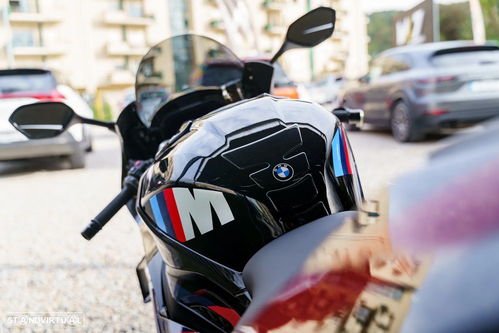 BMW M 1000 RR - 8