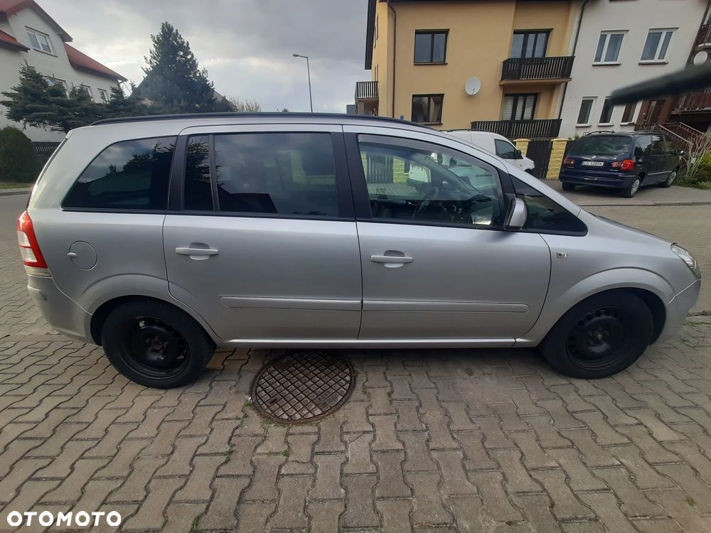 Opel Zafira - 6