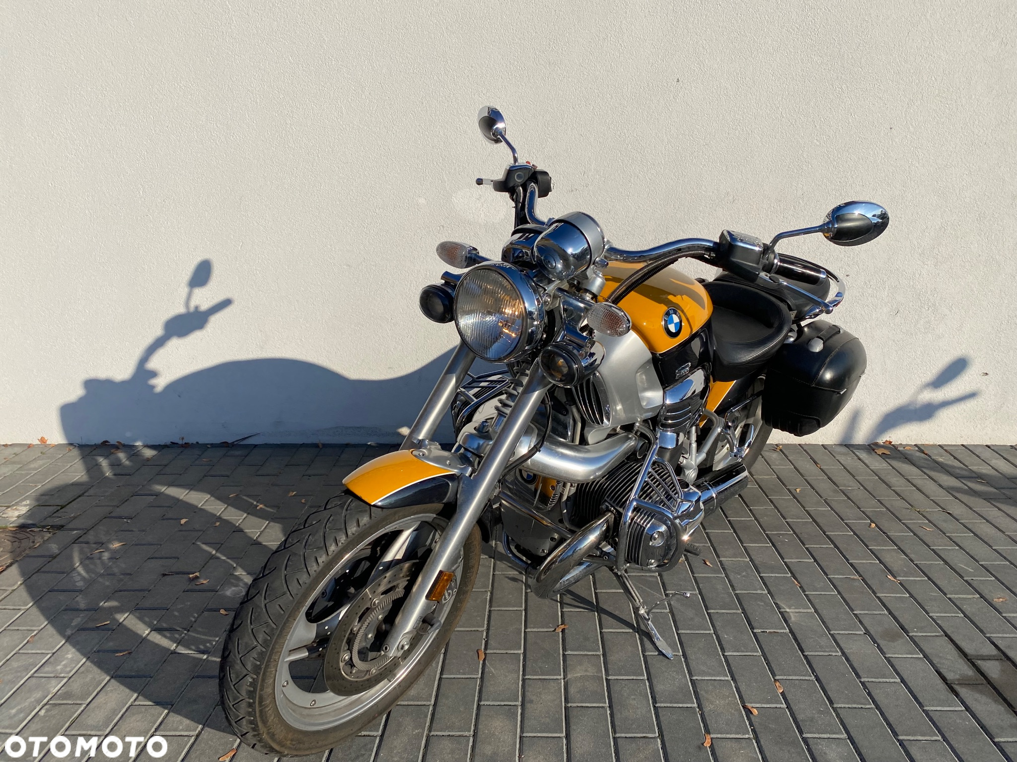 BMW R - 8