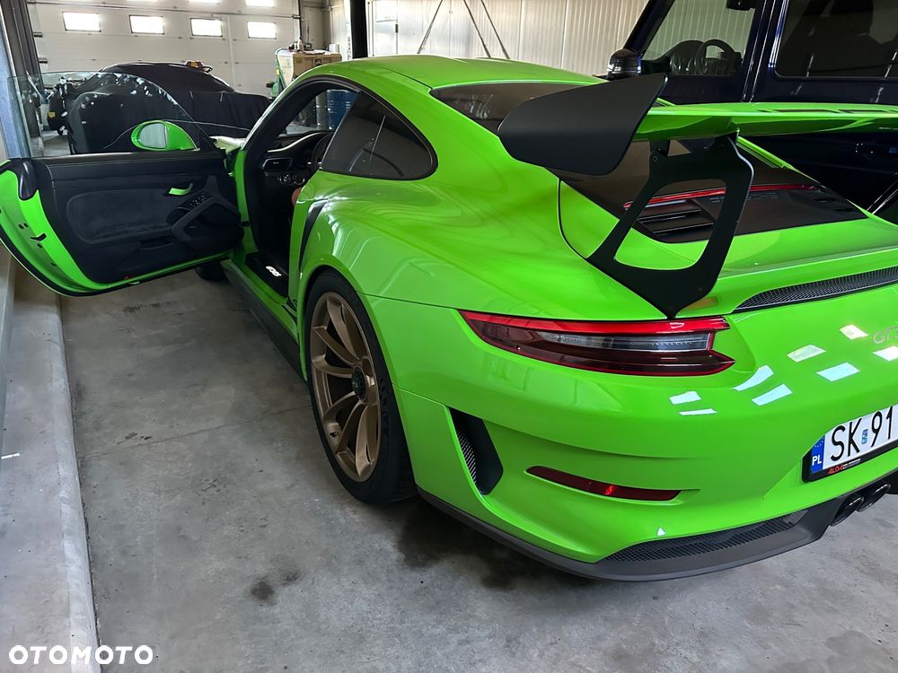 Porsche 911 GT3 RS - 8