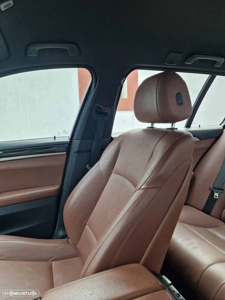 BMW 525 d Pack M Auto - 19