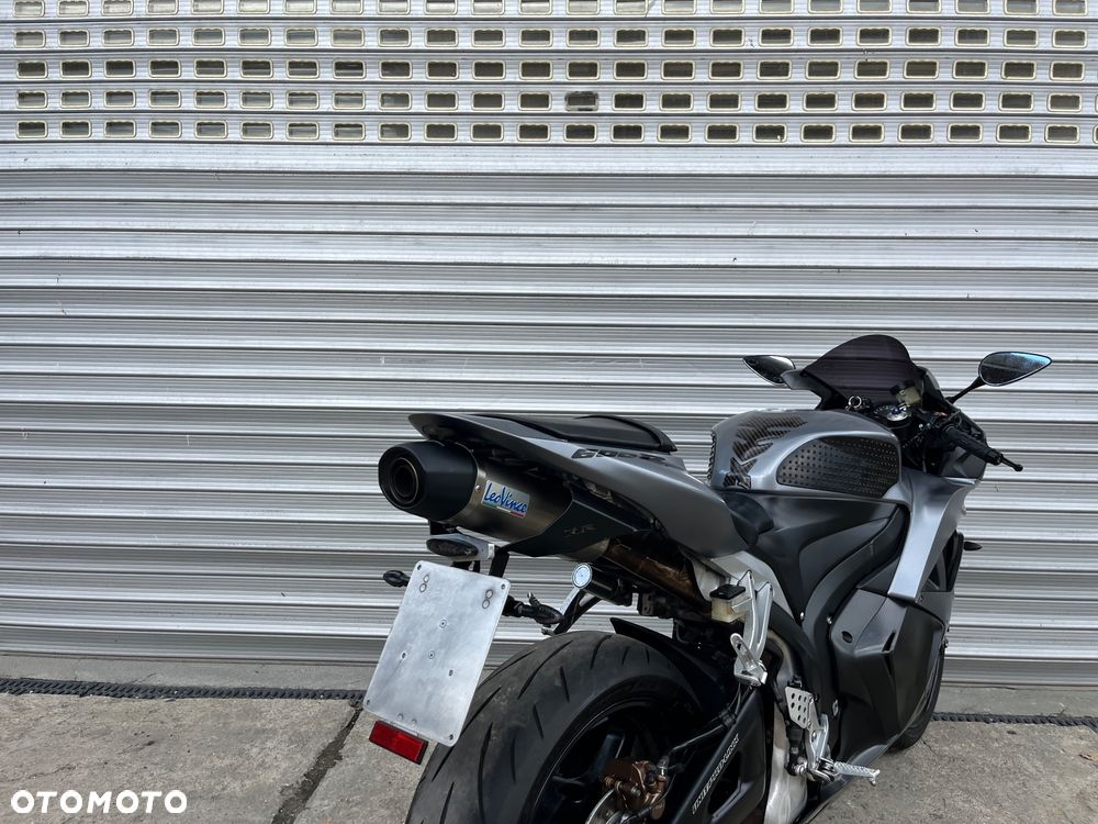 Honda CBR - 15