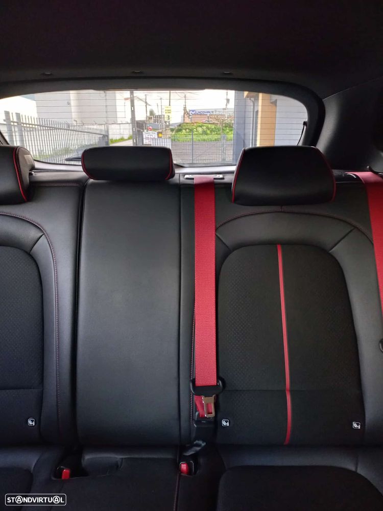 Hyundai Kauai 1.6 CRDi Premium - 9